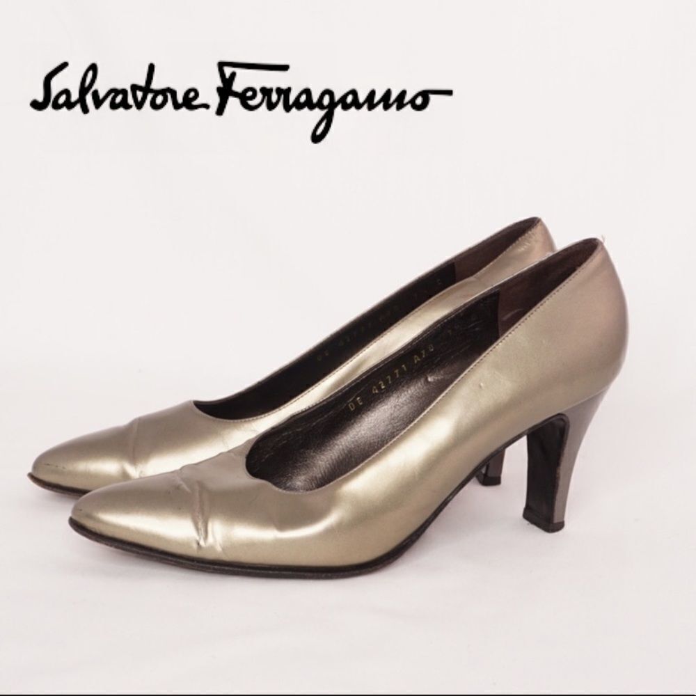 Salvatore Ferragamo Vintage Bronze Kitten Heels, 7.5B
